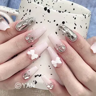 ネイル 長いだし/スカルプ/ パラシェルN.oneのネイルデザイン