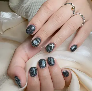 ネイル LR.ONE リナのネイルデザイン