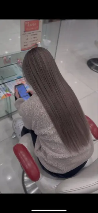 カラー 三沢 悠心のヘアスタイル
