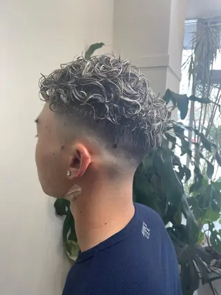 ミディアム カラー パーマ メンズ WEST OLAND加藤圭介のヘアスタイル