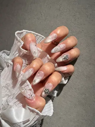 ネイル I-nailロング /ワンホン/キラキラのネイルデザイン