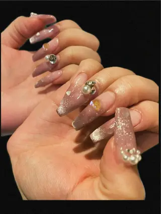 ネイル 石山 大策のネイルデザイン