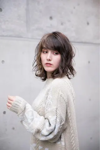 ショート カラー シンプル+αな デザインを 松崎陸のヘアスタイル