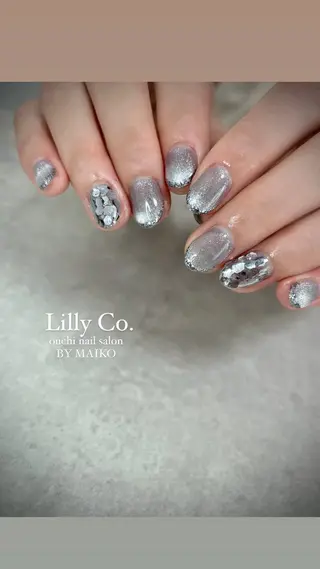 ネイル Lilly Co.のネイルデザイン