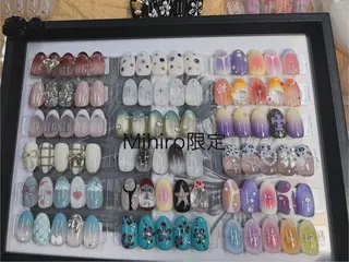 ネイル ToliyDeliy Nail Salonのネイルデザイン