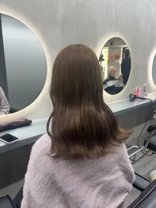 ミディアム カラー ヘアアレンジ ベージュ/グレージュ 🧸あやか/表参道のヘアスタイル