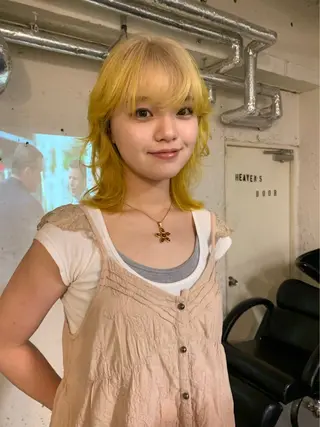 ミディアム カラー ハッシュカット/ MAYAのヘアスタイル