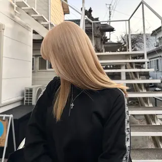 セミロング 🧸ミルクティー /ブリーチ🫧あずみのヘアスタイル