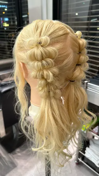 セミロング 湖香 (コノカ)のヘアスタイル