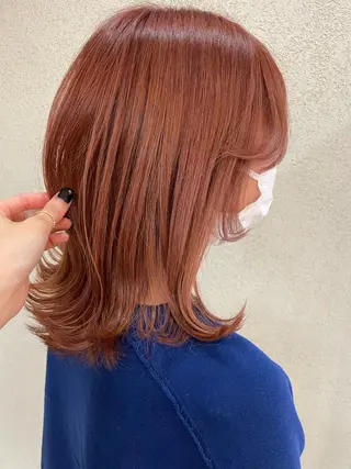 セミロング 松下 由恵のヘアスタイル