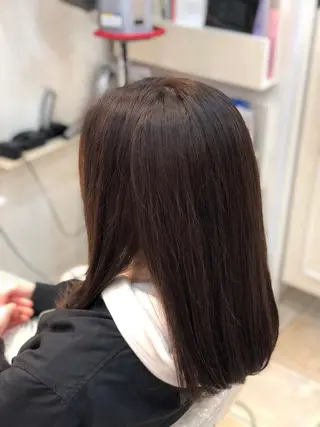 セミロング カラー ダメージレス 桧山店長のヘアスタイル