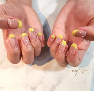 ネイル nailatelier nijiiro.所属・nijiiro🌈 サトウのネイルデザイン