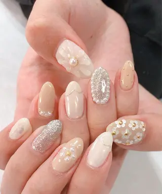 ネイル 東 千夏のネイルデザイン