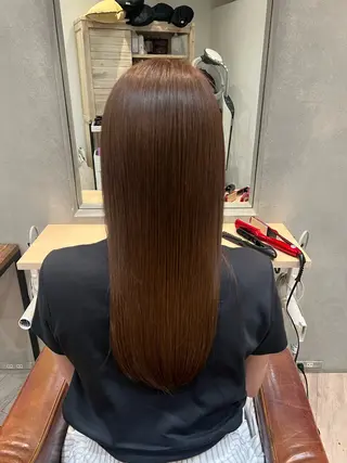 ロング Hair Make NEWYORK　稲荷町店所属・南部萌🍀縮毛矯正 ツヤ髪ストレートのヘアスタイル