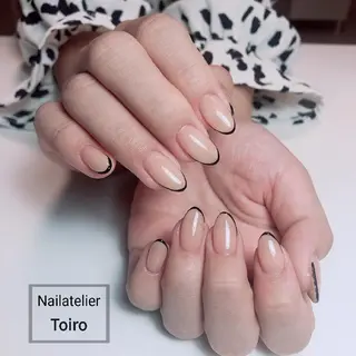 ミディアム ネイル ☺︎山部 志麻☺︎のネイルデザイン