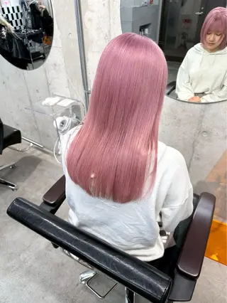 カラー ⭐️ハイトーン⭐️ 💕SAKURA💕のヘアスタイル