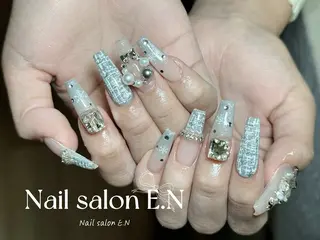 ネイル E.N🦋 長さ出し/持ち込みのネイルデザイン