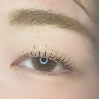 パーマ Butterfly武蔵小杉所属・アイリスト ✩𝖈𝖔𝖈𝖔✩の眉毛・アイブロウイメージ