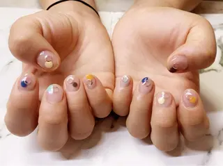 ロング カラー ネイル Q Free nailsのネイルデザイン