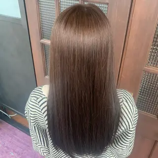 ロング カラー newi TATSUのヘアスタイル