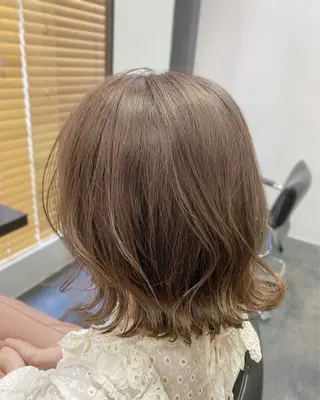 ショート 瀬田/韓国レイヤー/ トレンドヘア石田亜弥のヘアスタイル
