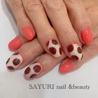 ネイル さゆりネイル&ビューティーサロン所属・古屋 早友里のネイルデザイン