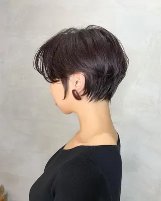 ショート カラー 🉐レイヤー/塩見 弘樹🉐渋谷のヘアスタイル