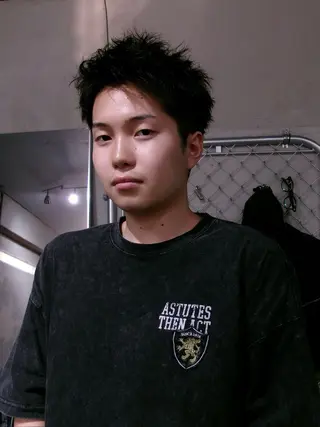 ショート garage.所属・吉田 慎冴/メンズパーマのヘアスタイル