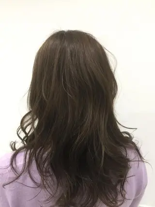 セミロング カラー WHITE所属・WHITE 田中智之のヘアスタイル
