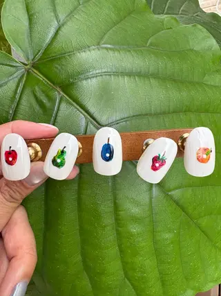 ネイル 🌲🌳🚪iiit o🌲🌳🌲のネイルデザイン