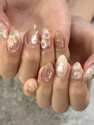ネイル FIORITURA Maikoのネイルデザイン