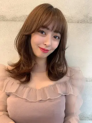 ミディアム カラー 透明感/オリーブ/ グレージュ/YUKAのヘアスタイル