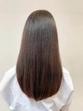 ロング 石平 暖のヘアスタイル