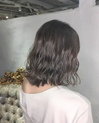 ミディアム カラー ヘアアレンジ エグチ アキラのヘアスタイル