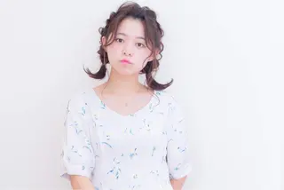 ミディアム カラー ヘアアレンジ 店長/ 加藤 流菜のヘアスタイル