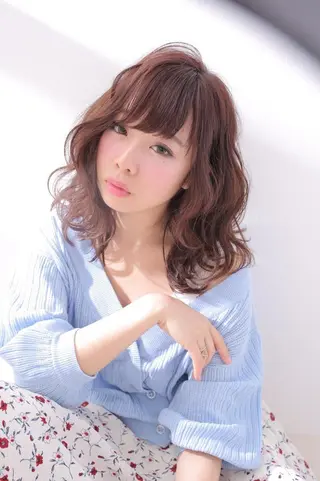 カラー due hair 京都駅前店 MILBON オージュア認定サロン【デューヘアー】所属・ハイトーンブリーチ 土坂　由志【京都】のヘアスタイル