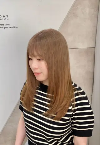 カラー 【縮毛矯正ブリーチ】 西 太志のヘアスタイル