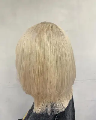 ミディアム カラー ベレーザ渋谷所属・🦋ハイトーン・髪質 改善🦋成嶋 朋希のヘアスタイル