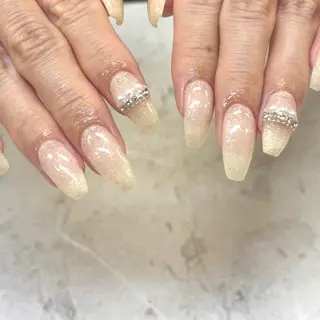 ネイル EmaNail＋KIHAKUYA東大阪長瀬店所属・EmaNail YUIのネイルデザイン