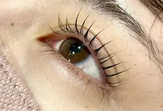 マツエク・マツパ フラッシュ春日井店所属・Flash春日井 永井のマツエク・マツパデザイン