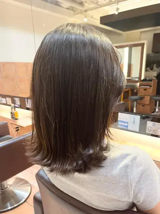 ミディアム カラー 透け感カラー🌿 小島 りなのヘアスタイル