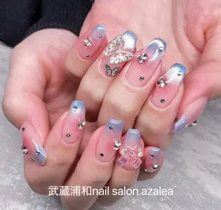 ネイル R inのネイルデザイン