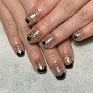 ネイル atelier　FIORITURA所属・FIORITURA aiのネイルデザイン