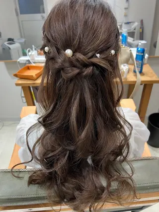 ロング ヘアアレンジ 山室 敬義のヘアスタイル