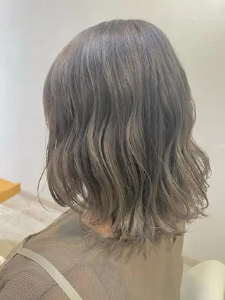 セミロング カラー ヘアアレンジ Design Color🐰アユミのヘアスタイル