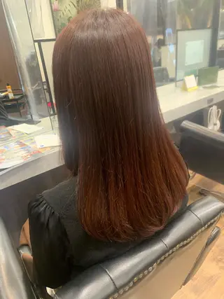 セミロング カラー 美容しょうへいの店所属・吉川 茉由子のヘアスタイル