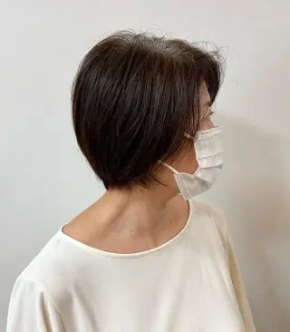 ショート 【白髪ぼかし】 愛甲竜佑のヘアスタイル