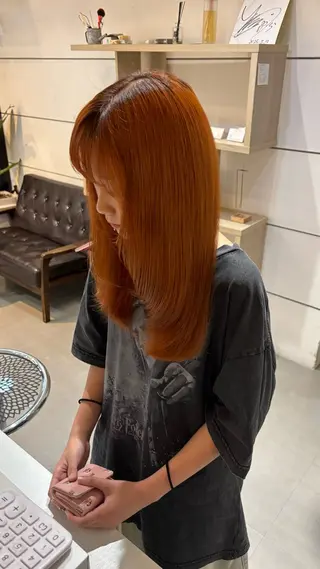 セミロング chic 渡辺 桃羽のヘアスタイル