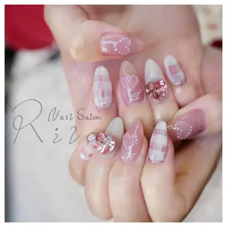 ネイル Nail salon Rilaのネイルデザイン