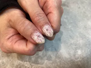 ネイル 佐藤  悠子のネイルデザイン